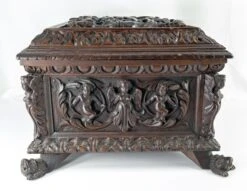 17th Or 18th Century Italian Baroque Carved Cassone Casket Chest Or Box -CHAIRISH Shop 17th or 18th century italian baroque carved cassone casket chest or box 7666