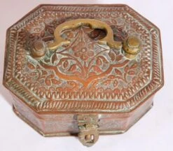 1900s Handcrafted Antique Tinned Copper Metal Betel Box, India -CHAIRISH Shop 1900s handcrafted antique tinned copper metal betel box india 7355