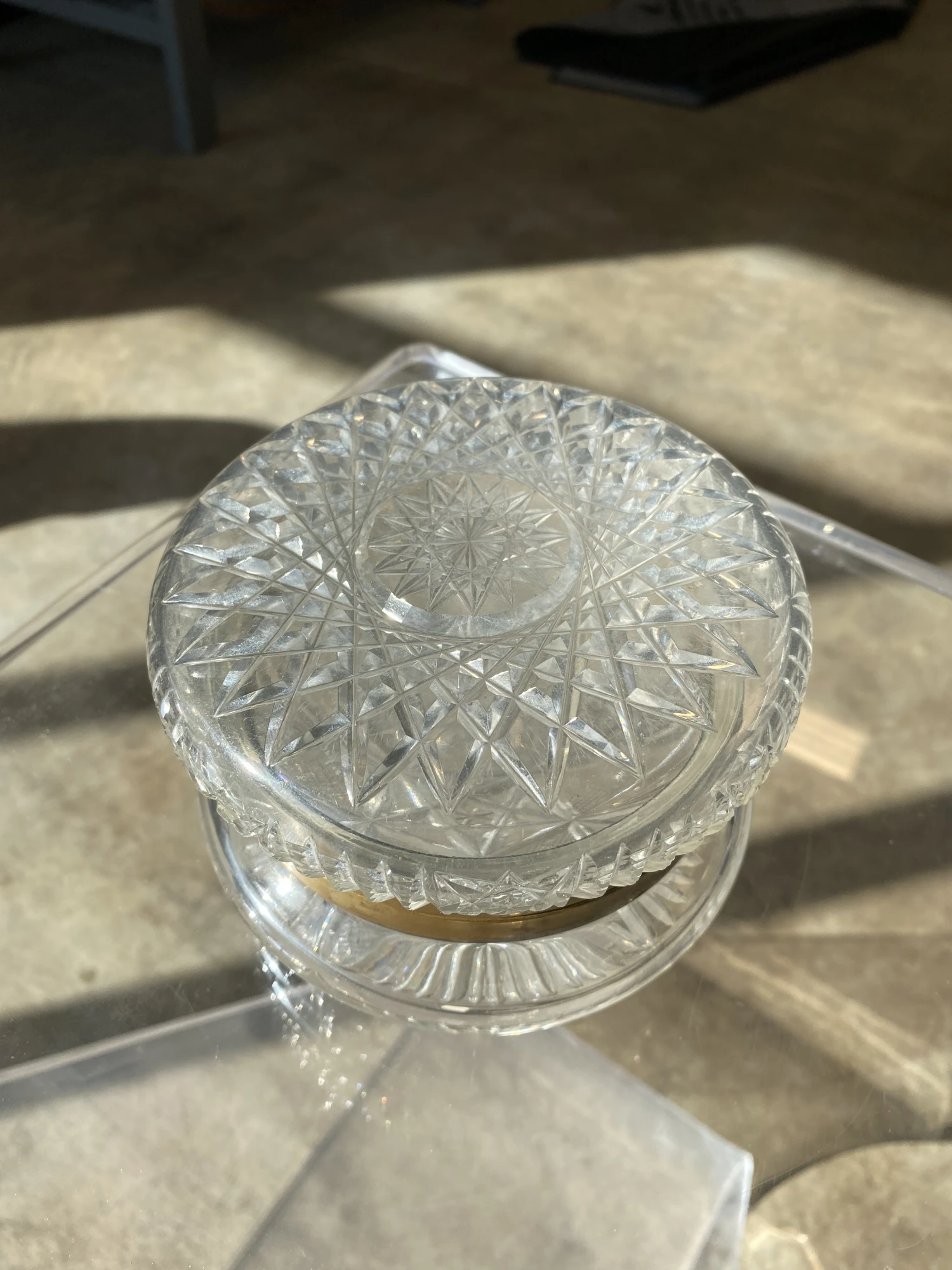 1920s Antique French Cut Crystal Hinged Dresser Box 6 1920s Antique French Cut Crystal Hinged Dresser Box - Image 4