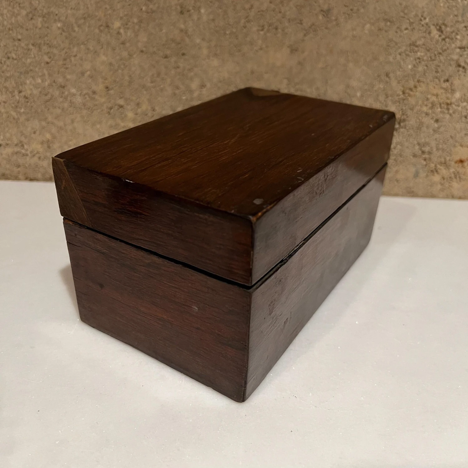 1940s Small Rosewood Keepsake Box Divided Interior Storage 6 1940s Small Rosewood Keepsake Box Divided Interior Storage - Image 4