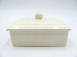 1940s Wedgwood Edme Cigarette Trinket Candy Box 19 1940s Wedgwood Edme Cigarette Trinket Candy Box -CHAIRISH Shop 1940s wedgwood edme cigarette trinket candy box 3140