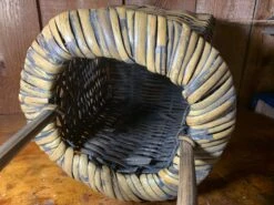 1960s Large Rattan Basket -CHAIRISH Shop 1960s large rattan basket 1749