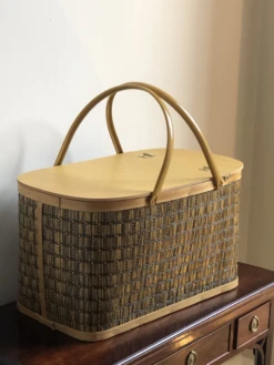 1960s Mid-Century Modern Raffia Picnic Basket -CHAIRISH Shop 1960s mid century modern raffia picnic basket 3815