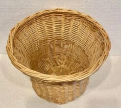 1970’s Boho Handmade Wicker Planter -CHAIRISH Shop 1970s boho handmade wicker planter 8971
