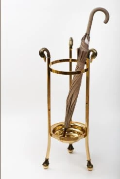 1970s Brass Swan Head Umbrella Or Walking Stick Stand -CHAIRISH Shop 1970s brass swan head umbrella or walking stick stand 2497