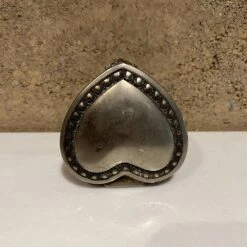 1970s Decorative Keepsake Silver Heart Trinket Box -CHAIRISH Shop 1970s decorative keepsake silver heart trinket box 4461