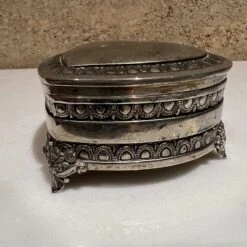 1970s Decorative Keepsake Silver Heart Trinket Box -CHAIRISH Shop 1970s decorative keepsake silver heart trinket box 5767