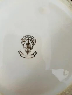 1970s Gucci Flora Motif Porcelain Lidded Box -CHAIRISH Shop 1970s gucci flora motif porcelain lidded box 0629