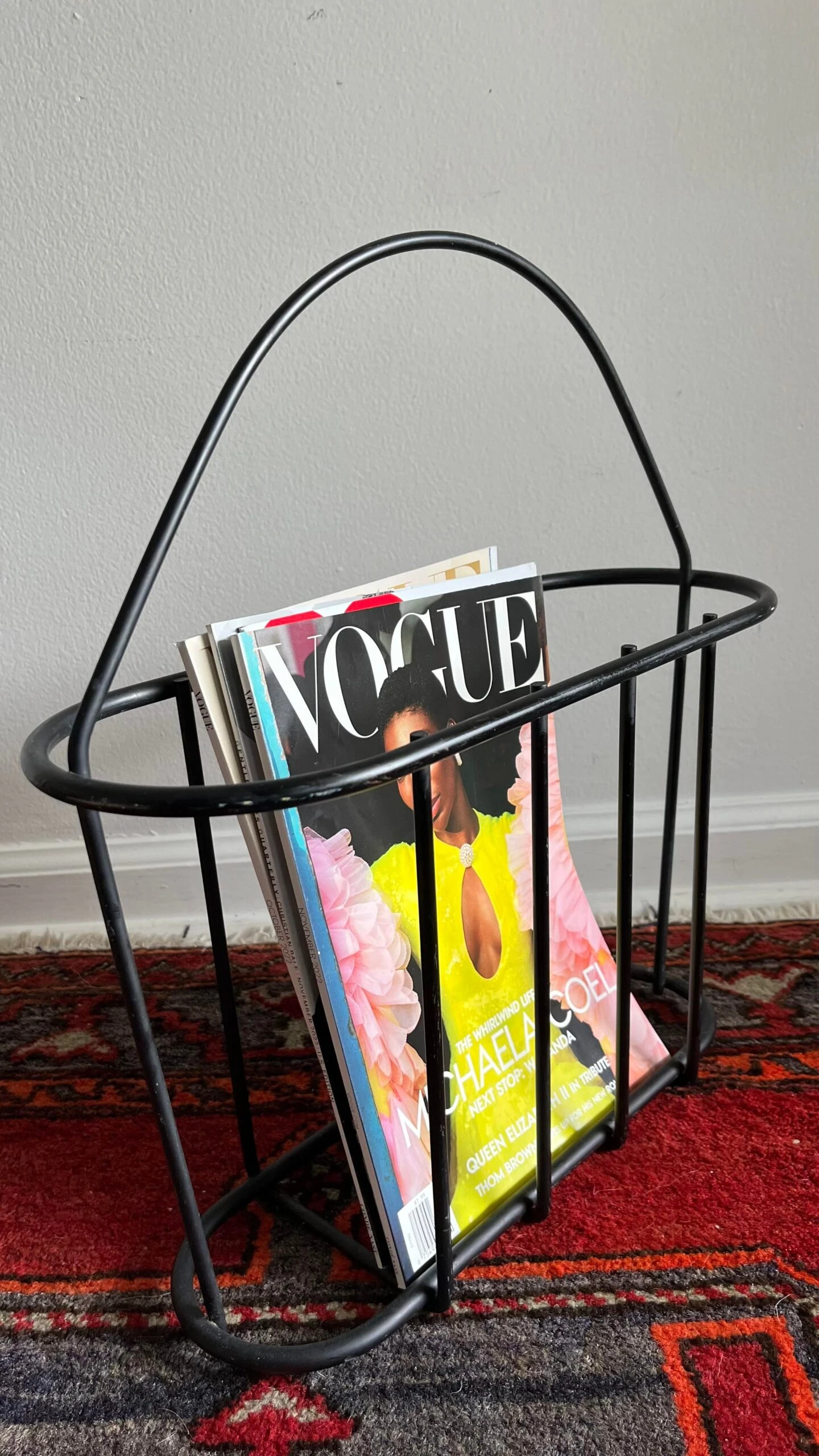 1970s Mid-Century Black Matte Metal Magazine Rack 7 1970s Mid-Century Black Matte Metal Magazine Rack - Image 5
