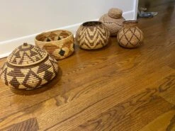 1970s Vintage African Handwoven Basket Set Of 5 16 1970s Vintage African Handwoven Basket Set Of 5 -CHAIRISH Shop 1970s vintage african handwoven basket set of 5 3584