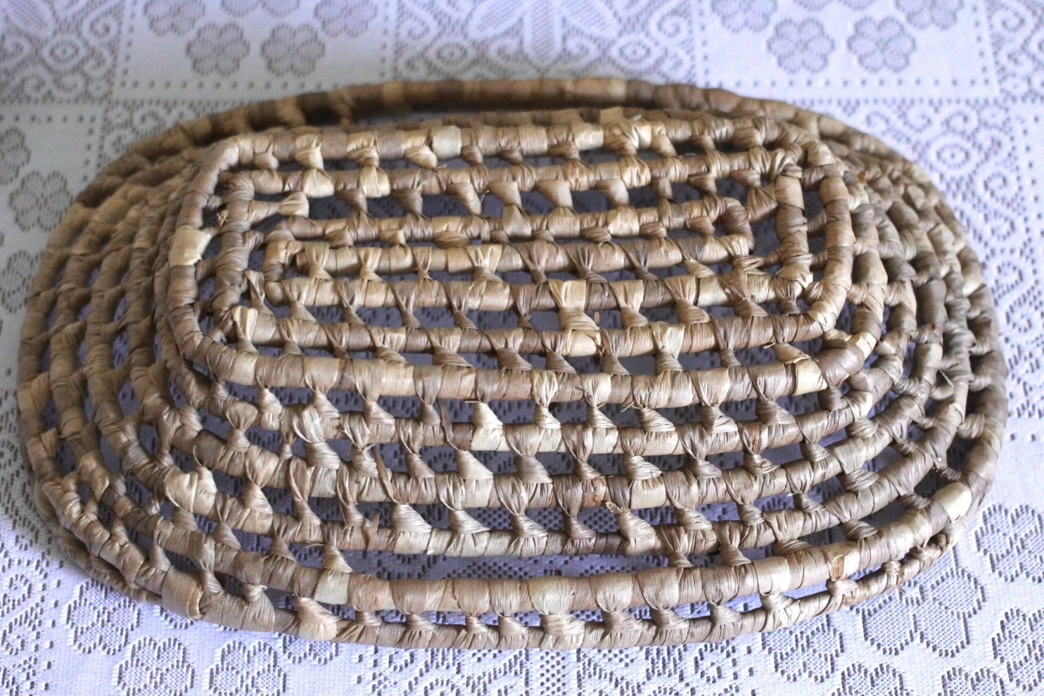 1970s Woven Lidded Basket With Handles 9 1970s Woven Lidded Basket With Handles - Image 7