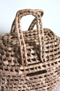 1970s Woven Lidded Basket With Handles 20 1970s Woven Lidded Basket With Handles -CHAIRISH Shop 1970s woven lidded basket with handles 4868