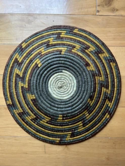 1980s African Hand-Made Geometric Pattern Woven Basket 10 1980s African Hand-Made Geometric Pattern Woven Basket -CHAIRISH Shop 1980s african hand made geometric pattern woven basket 7490