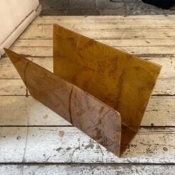 1980s Set Of Two Modernist Lucite Italian Magazine Stands -CHAIRISH Shop 1980s set of two modernist lucite italian magazine stands 1588