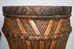 1980s Woven Decorative / Storage Baskets With Lids - Set Of 2 -CHAIRISH Shop 1980s woven decorative storage baskets with lids set of 2 3786