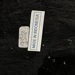 1990s Vintage Carved Wood Box With Lid Gray White & Black 20 1990s Vintage Carved Wood Box With Lid Gray White & Black -CHAIRISH Shop 1990s vintage carved wood box with lid gray white and black 0096