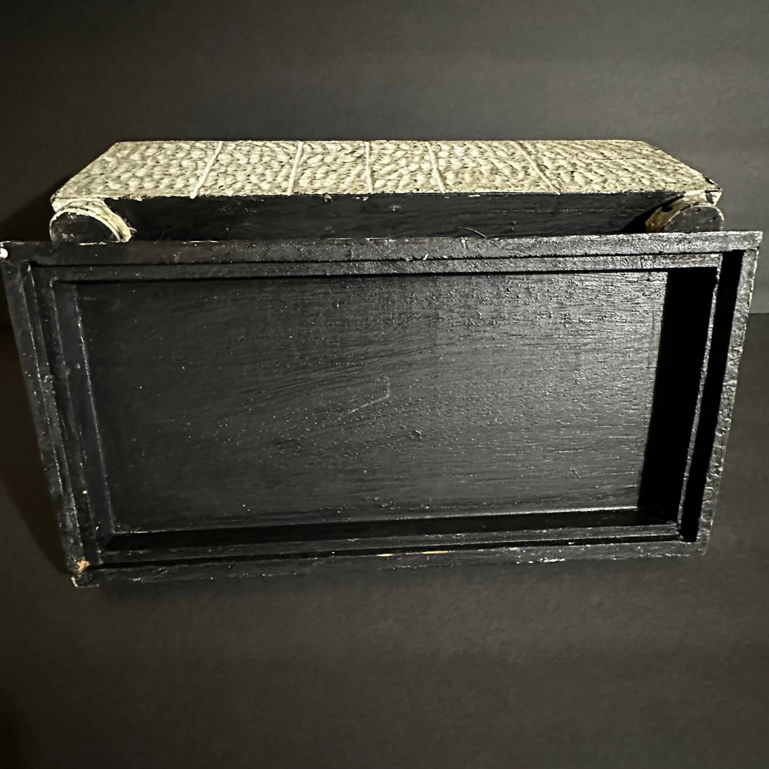 1990s Vintage Carved Wood Box With Lid Gray White & Black 10 1990s Vintage Carved Wood Box With Lid Gray White & Black - Image 8