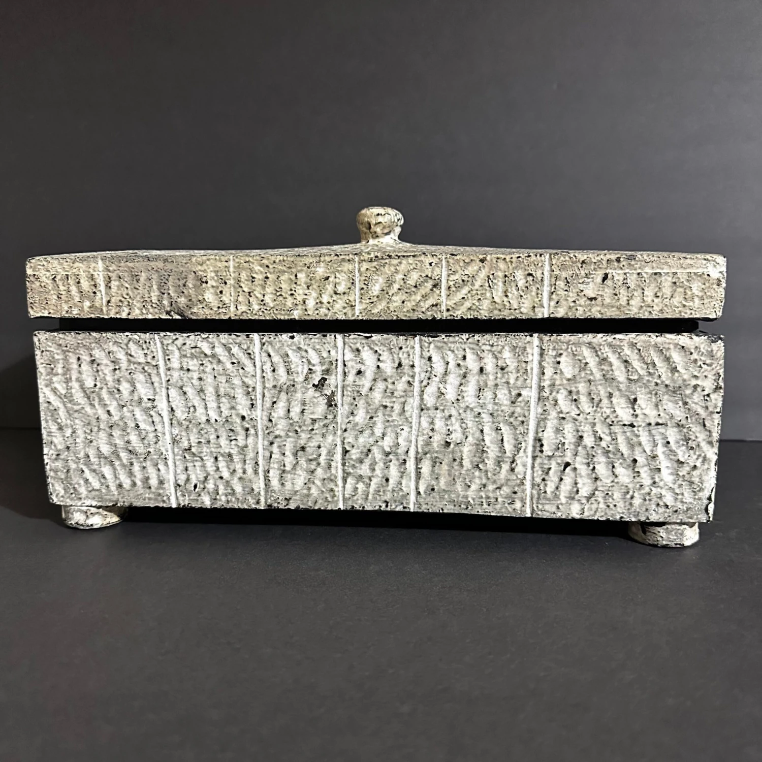 1990s Vintage Carved Wood Box With Lid Gray White & Black 5 1990s Vintage Carved Wood Box With Lid Gray White & Black - Image 3