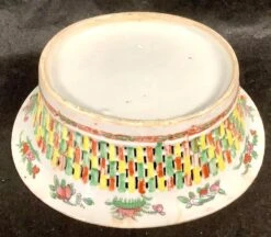 19th Century Chinese Rose Medallion Reticulated Porcelain Basket 16 19th Century Chinese Rose Medallion Reticulated Porcelain Basket -CHAIRISH Shop 19th century chinese rose medallion reticulated porcelain basket 1859