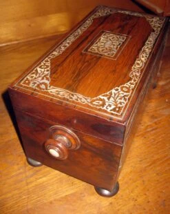 19th Century English Rosewood Tea Caddy With Mother Of Pearl Inlay -CHAIRISH Shop 19th century english rosewood tea caddy with mother of pearl inlay 3131