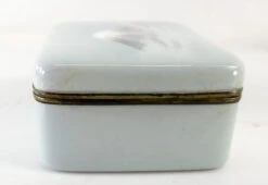 19th Century Japanese Wireless Cloisonne Enamel Box With Mt. Fuji By Ando 19 19th Century Japanese Wireless Cloisonne Enamel Box With Mt. Fuji By Ando -CHAIRISH Shop 19th century japanese wireless cloisonne enamel box with mt fuji by ando 6604