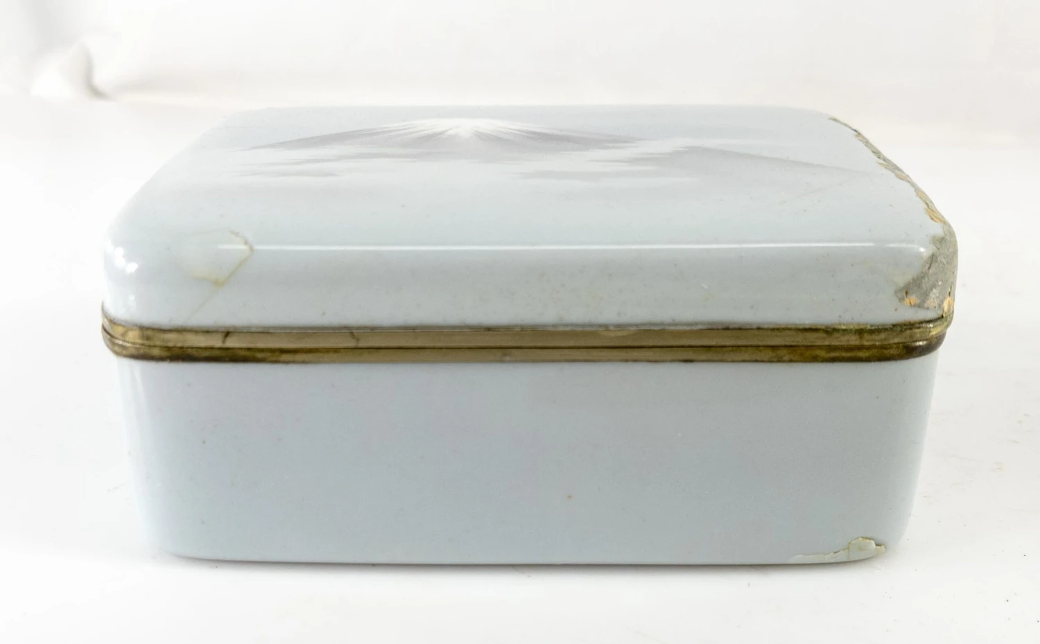 19th Century Japanese Wireless Cloisonne Enamel Box With Mt. Fuji By Ando 6 19th Century Japanese Wireless Cloisonne Enamel Box With Mt. Fuji By Ando - Image 4