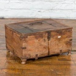 19th Century Rustic Indian Carved Rosette Small Foot Treasure Box 18 19th Century Rustic Indian Carved Rosette Small Foot Treasure Box -CHAIRISH Shop 19th century rustic indian carved rosette small foot treasure box 9780