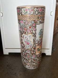 20th Century Asian Famille Rose Umbrella Stand -CHAIRISH Shop 20th century asian famille rose umbrella stand 9234