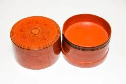 20th Century Burmese Lacquerware Betel Box -CHAIRISH Shop 20th century burmese lacquerware betel box 1623