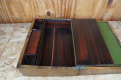 Antique 19th Century Victorian Birdseye Maple Traveling Writing Slope Box -CHAIRISH Shop antique 19th century victorian birdseye maple traveling writing slope box 1282