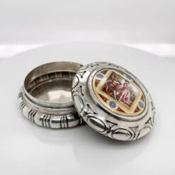 Antique Austrian Silver & Enamel Snuff Or Patch Box -CHAIRISH Shop antique austrian silver and enamel snuff or patch box 6555