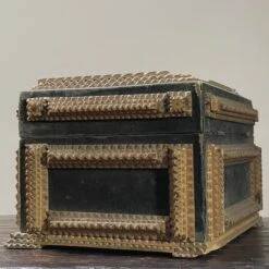 Antique Green Velvet Chip Carved Tramp Art Box (1911) -CHAIRISH Shop antique green velvet chip carved tramp art box 1911 4541