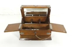 Antique Quarter Sawn Oak Mirrored Jewelry Box With Trap Door -CHAIRISH Shop antique quarter sawn oak mirrored jewelry box with trap door 3634