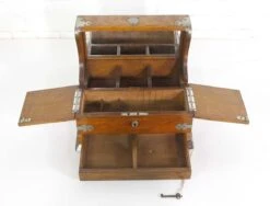 Antique Quarter Sawn Oak Mirrored Jewelry Box With Trap Door -CHAIRISH Shop antique quarter sawn oak mirrored jewelry box with trap door 5673