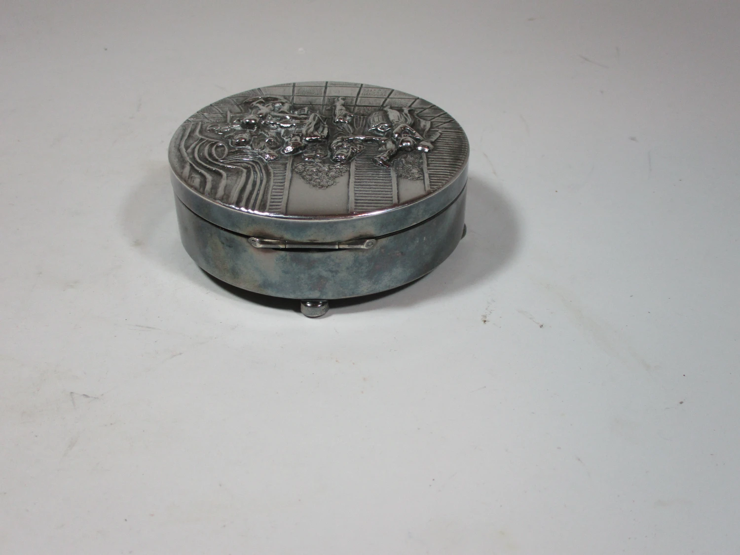 Antique Silver-Plated Round Repousse Box, Made In Denmark 7 Antique Silver-Plated Round Repousse Box, Made In Denmark - Image 5