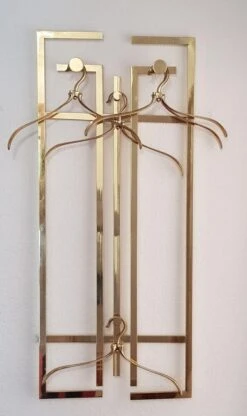 Art Deco Brass Wall Rack With Hangers, 1980s, Set Of 5 7 Art Deco Brass Wall Rack With Hangers, 1980s, Set Of 5 -CHAIRISH Shop art deco brass wall rack with hangers 1980s set of 5 2428