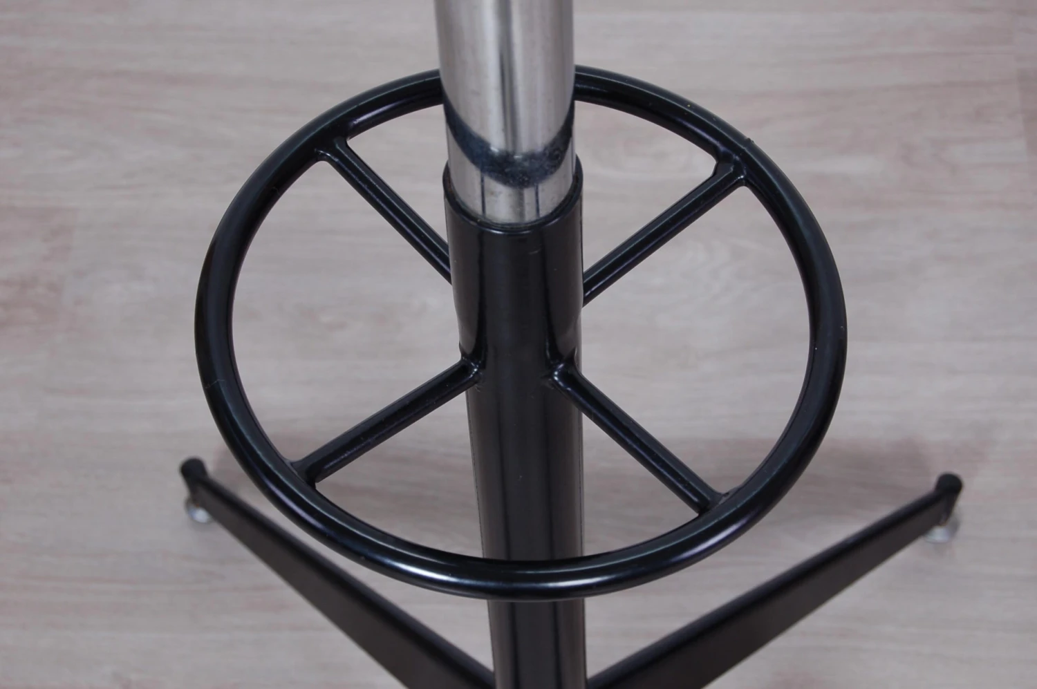 Black Enamelled Iron And Steel Hangers 10 Black Enamelled Iron And Steel Hangers - Image 8