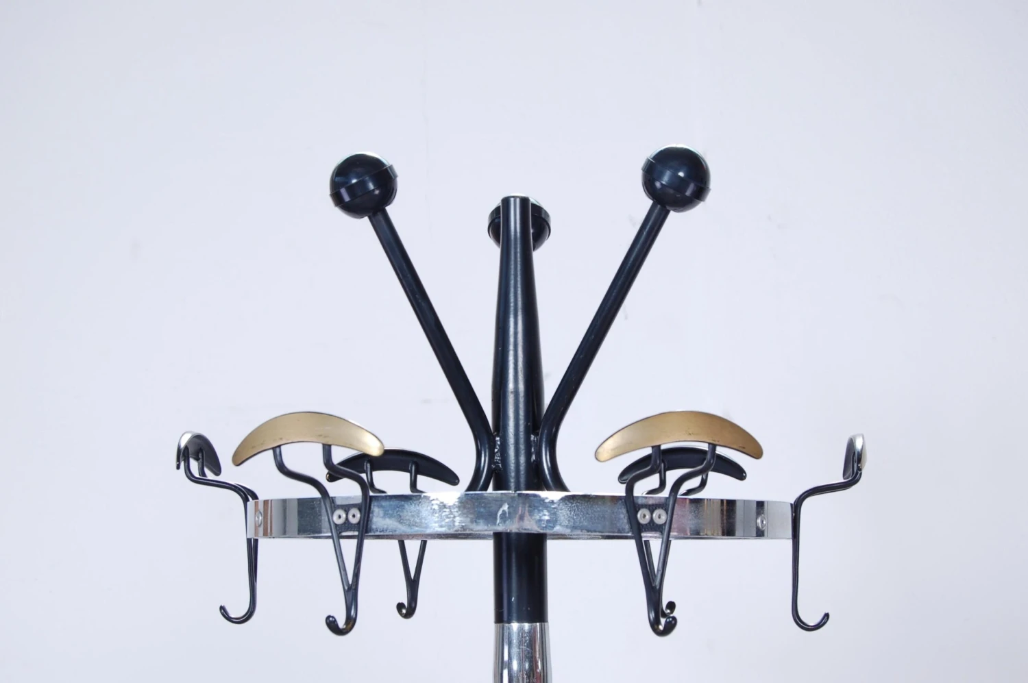 Black Enamelled Iron And Steel Hangers 5 Black Enamelled Iron And Steel Hangers - Image 3