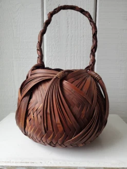 C. 1940s Vinage Handwoven Rattan Basket 9 C. 1940s Vinage Handwoven Rattan Basket -CHAIRISH Shop c 1940s vinage handwoven rattan basket 2353