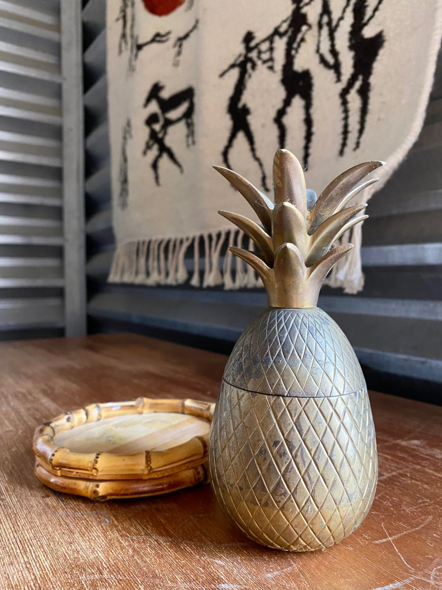 Chinoiserie Chic Brass Pineapple Trinket Box On Bamboo Plateau 4 Chinoiserie Chic Brass Pineapple Trinket Box On Bamboo Plateau - Image 2