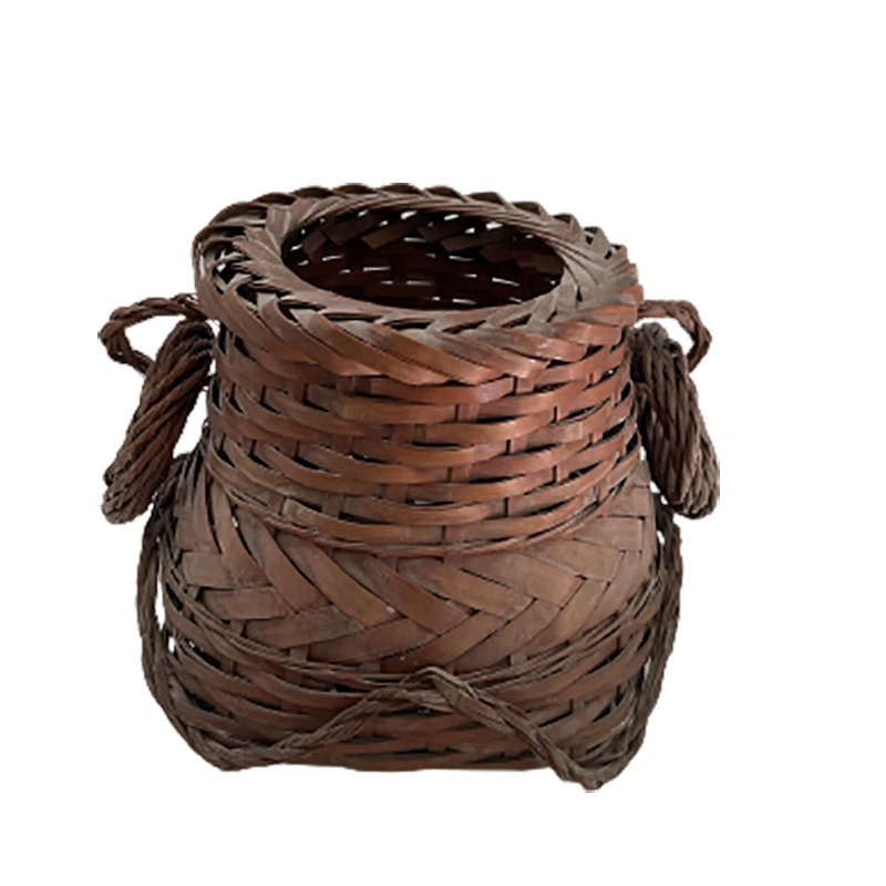 Circa 1920s Vintage American Woven Wicker Basket, Looped Handles 4 Circa 1920s Vintage American Woven Wicker Basket, Looped Handles - Image 2