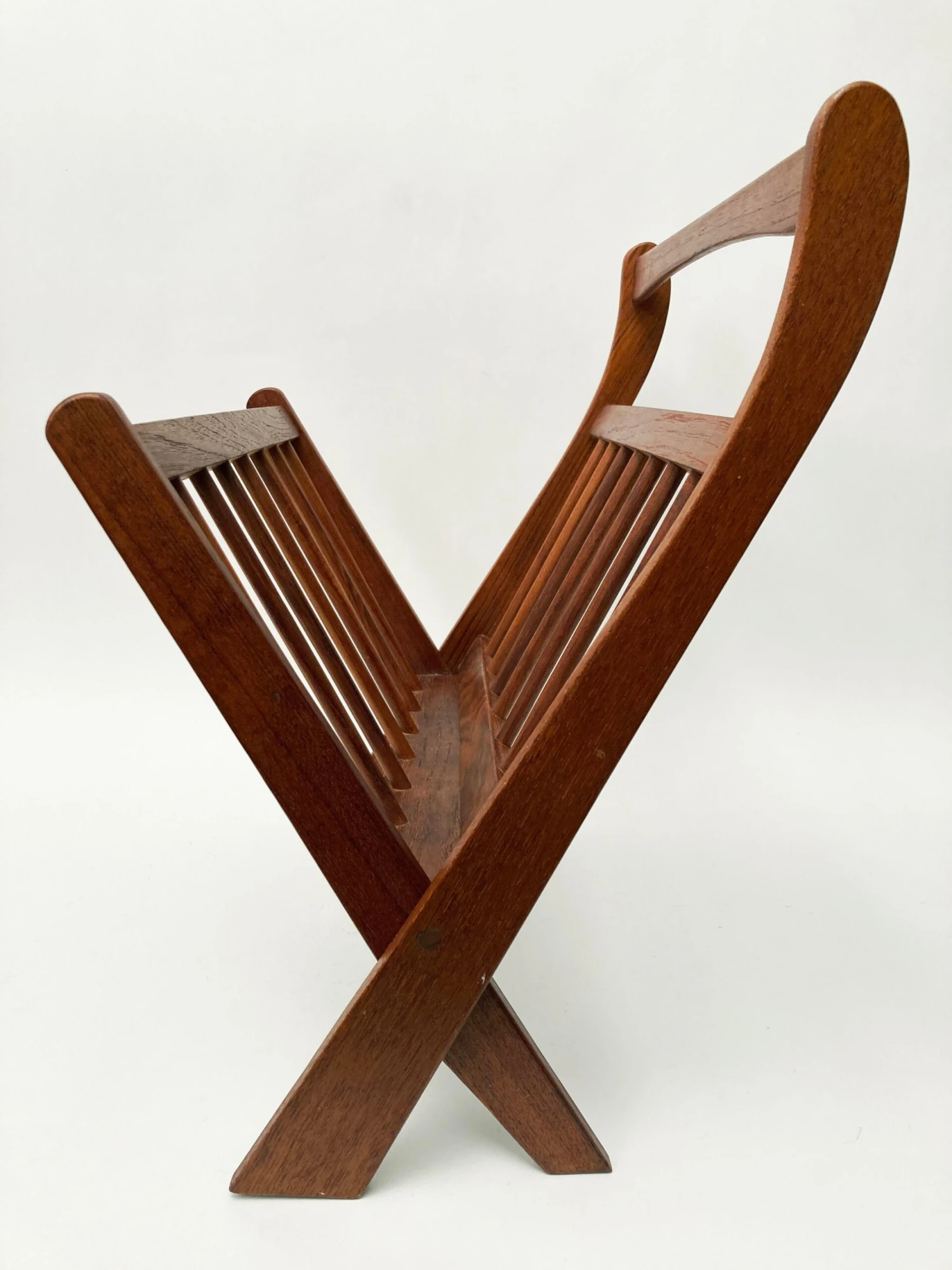 Danish Mid Century Modern Design Magazine Rack 12 Danish Mid Century Modern Design Magazine Rack - Image 10