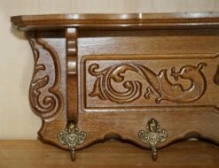 Dutch Oak Carved Cherub Wall Rack With Royal Hooks -CHAIRISH Shop dutch oak carved cherub wall rack with royal hooks 9794