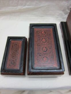 Early 20th Century Burmese Lacquer Wood Nesting Boxes - Set Of 3 -CHAIRISH Shop early 20th century burmese lacquer wood nesting boxes set of 3 7645