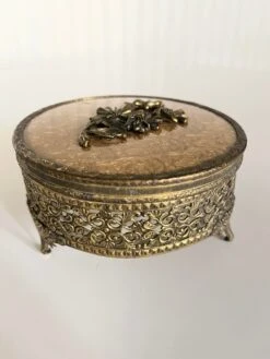 Early 20th Century Italian Gilded Powder Box -CHAIRISH Shop early 20th century italian gilded powder box 0790