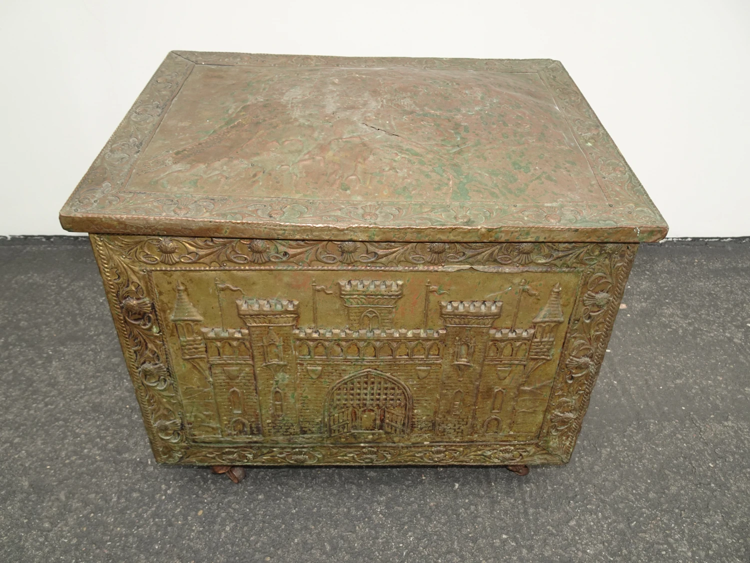 Embossed Repousse Chasing Fireside Firewood Box Or Storage Chest 5 Embossed Repousse Chasing Fireside Firewood Box Or Storage Chest - Image 3