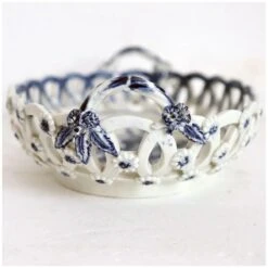 English 1st Period Dr. Wall Worcester Soft Paste Porcelain Pine Cone Oval Baskets - A Pair -CHAIRISH Shop english 1st period dr wall worcester soft paste porcelain pine cone oval baskets a pair 3238