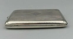Etui Box In Silver From Kirby Beard And Co. 15 Etui Box In Silver From Kirby Beard And Co. -CHAIRISH Shop etui box in silver from kirby beard and co 2740