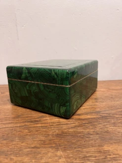 Faux Malachite Box With Brass Trim 16 Faux Malachite Box With Brass Trim -CHAIRISH Shop faux malachite box with brass trim 3737