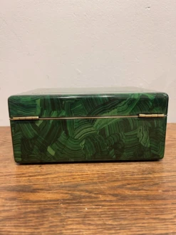 Faux Malachite Box With Brass Trim 18 Faux Malachite Box With Brass Trim -CHAIRISH Shop faux malachite box with brass trim 6559